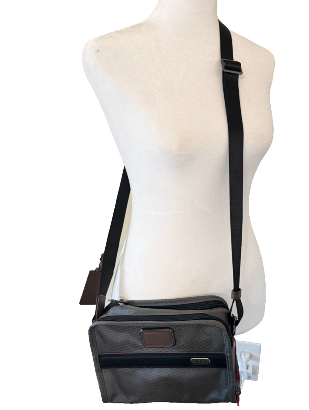 NEW Tumi GEN 4.3 EAST WEST 9.0” Sling Crossbody - CASTLEROCK GRAY & BROWN